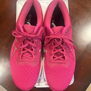 ASICS Gel Pulse 13 Women's Fuchsia Athletic Shoes (Never Worn)